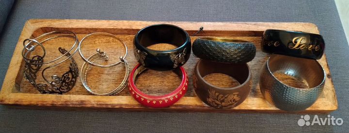 Браслеты женские