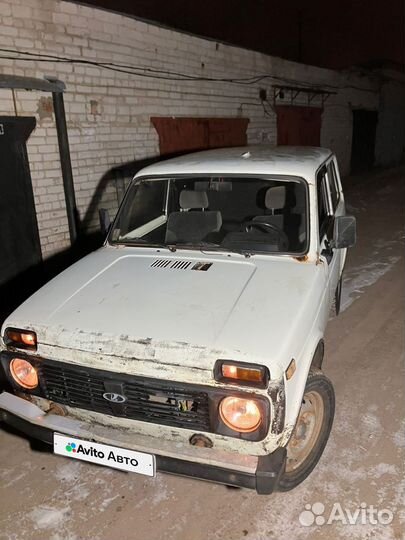 LADA 4x4 (Нива) 1.7 МТ, 1998, 150 000 км