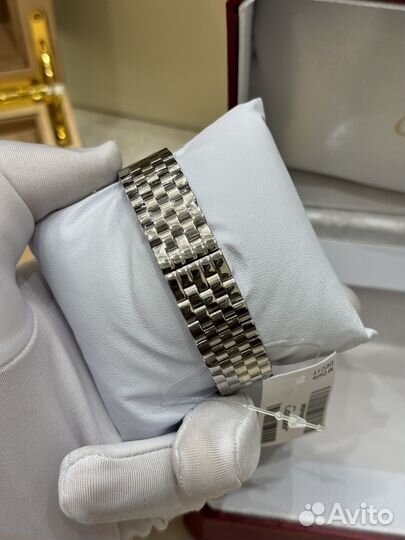 Часы cartier