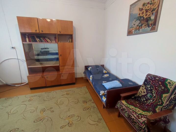 2-к. квартира, 60 м², 1/3 эт.