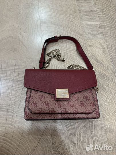 Сумка женская Guess б/у оригинал