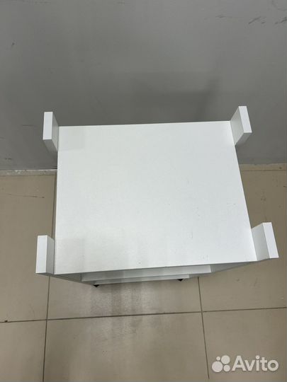 Тележка мастера косметологическая