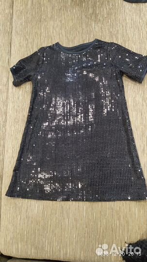 Платье с накидкой из перьев 134р-р