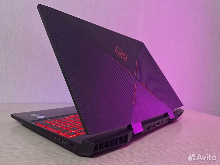 Hp Omen 15 i5 8300H GTX 1050ti 16/1256gb