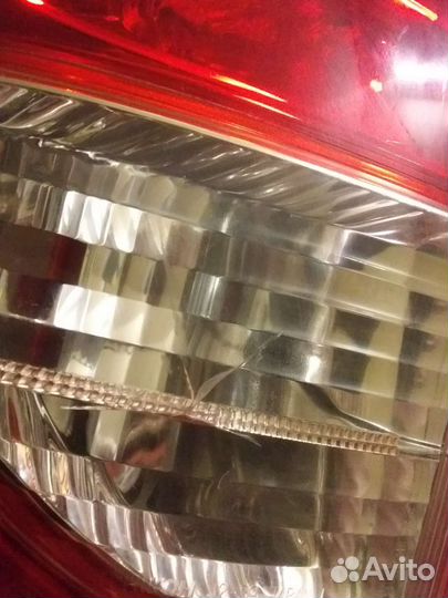 Фонарь задний левый Toyota RAV4 III LED