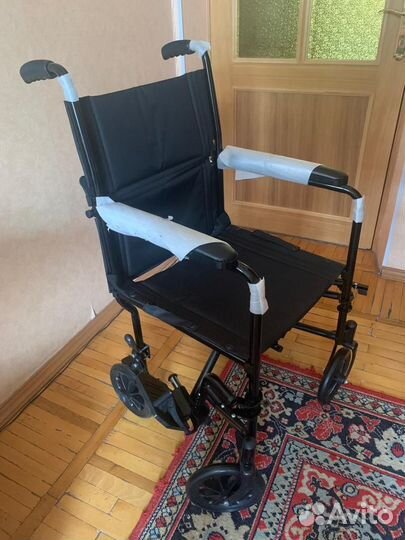Кресло-каталка для инвалидов и пожилых 46 см