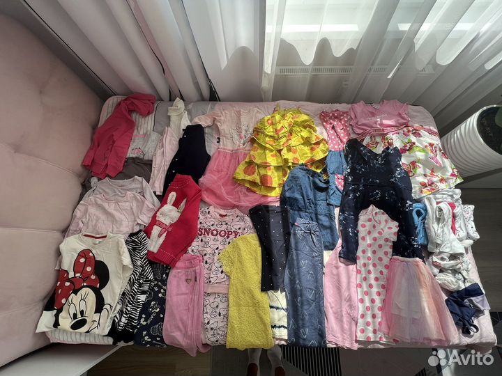 Большой пакет вещей для девочки, рост 122 – 128