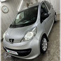 Peugeot 107 1.0 MT, 2007, 180 000 км, с пробегом, цена 445 000 руб.