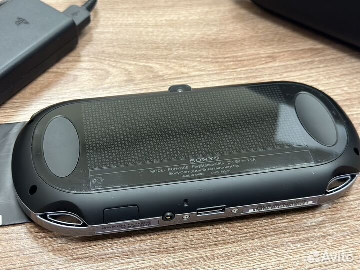 Sony PS Vita Fat 3g 256 gb+4gb (прошитая)