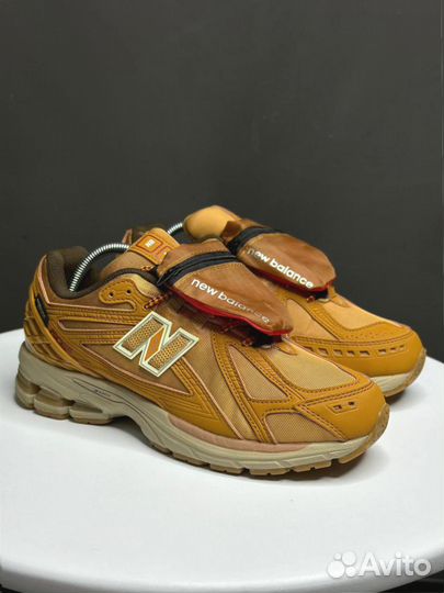 Кроссовки New Balance 1906R brown