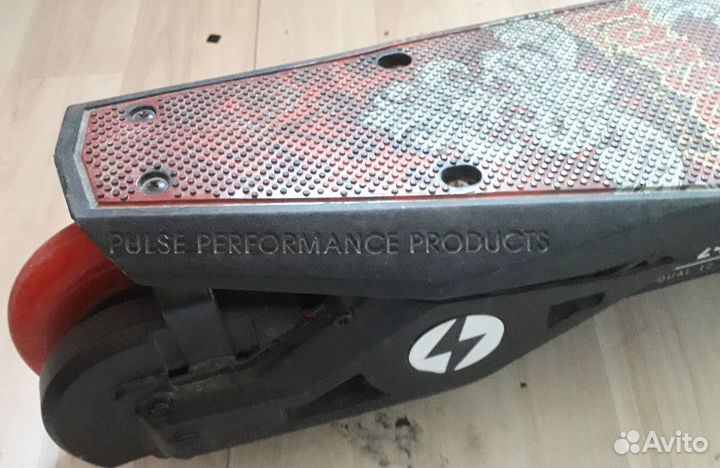 Электронный самокат, крутой дизайн. До 55 кг