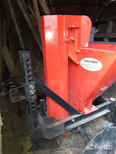 Картофелесажалка для мотоблока