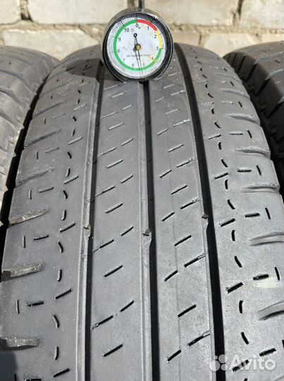 Michelin Agilis 215/70 R15C