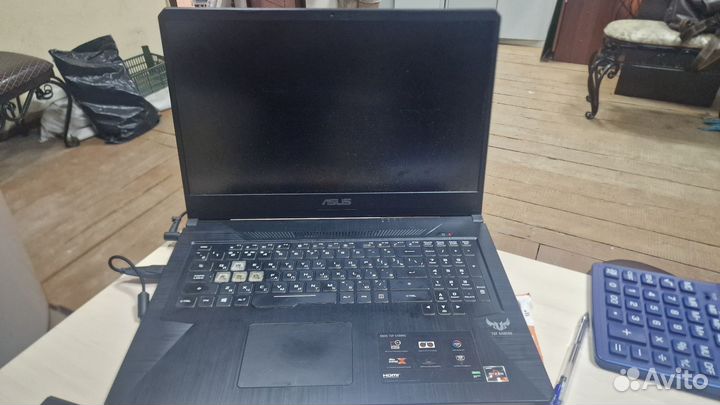 Игровой ноутбук Tuf gaming 17 дюймов