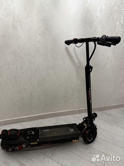 Электросамокат Kugoo