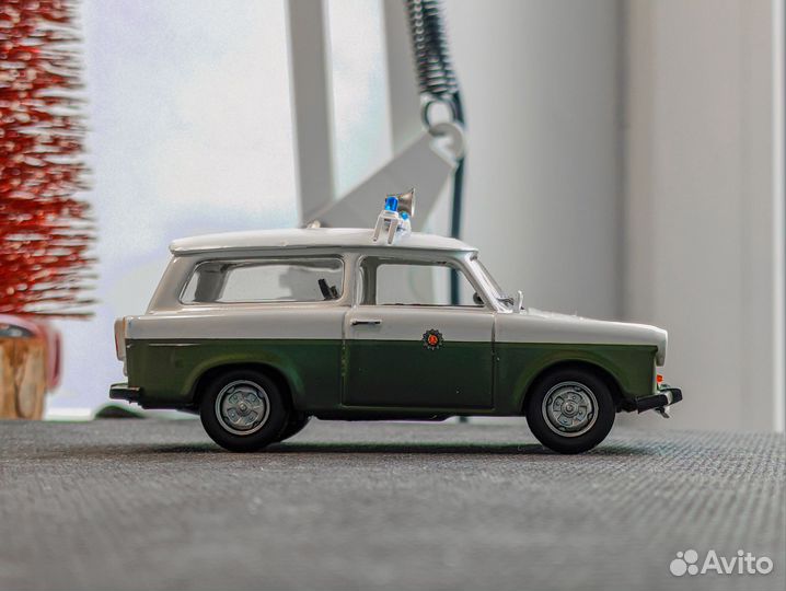 Trabant 601 1/43