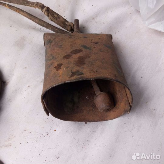 Колокольчик старинный для коров и кобыл