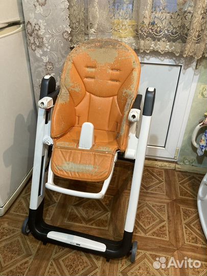 Стул для кормления peg perego