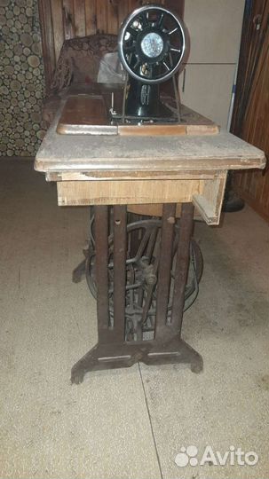 Швейная машинка