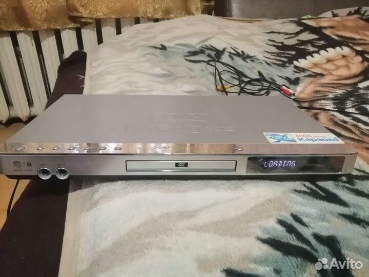 Dvd плеер с караоке LG DKS-6100