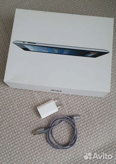 Планшет Apple iPad 4 (32 Гб) с сим-картой