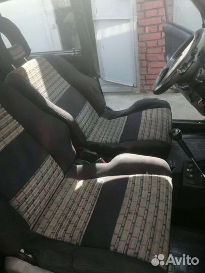 Передние сидения на ваз 2107
