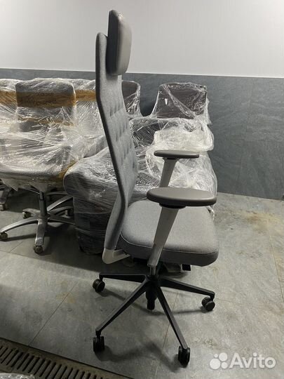 Компьютерное кресло бу vitra ID L