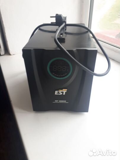 Стабилизатор напряжения 2000вт