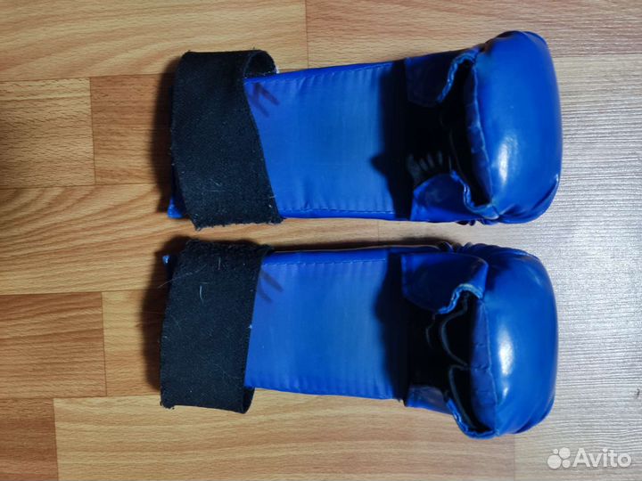 Перчатки для карате