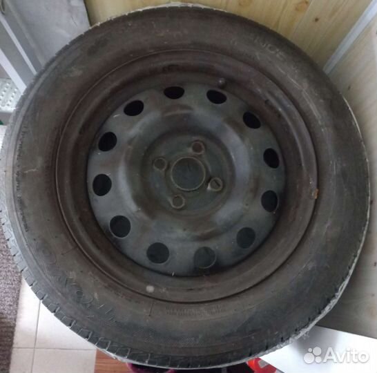 Колеса в сборе r15 и колпаки