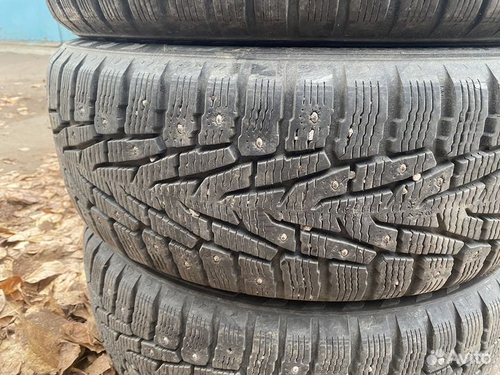 Nokian Tyres Hakkapeliitta 7 SUV 215/55 R18 99T