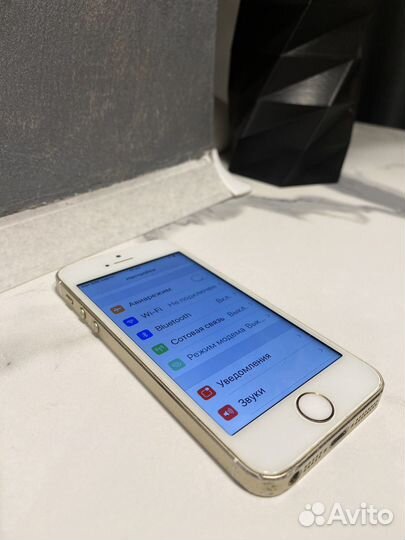 iPhone 5S, 16 ГБ