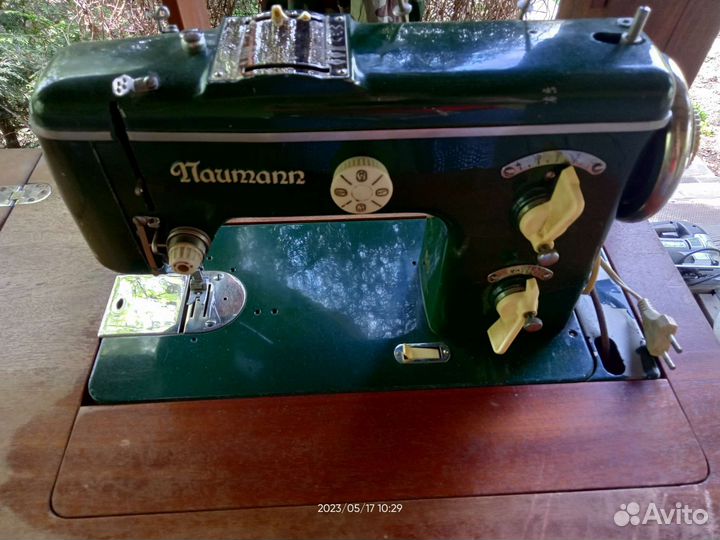 Швейная машина Naumann 80 и оверлок