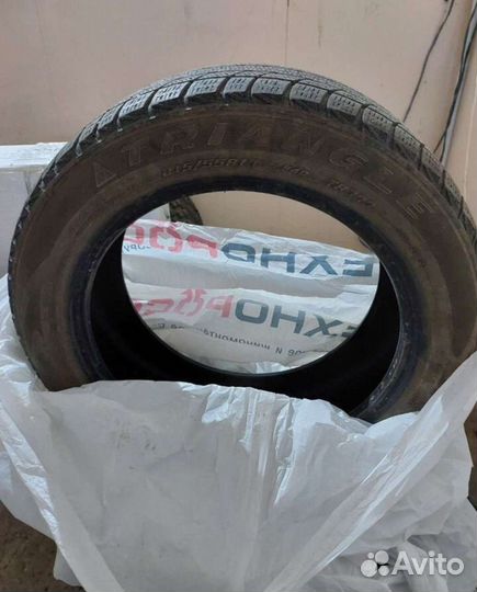 Triangle TR777 215/55 R17