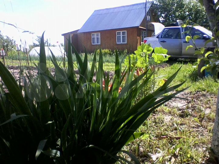 Дача 30 м² на участке 6 сот.