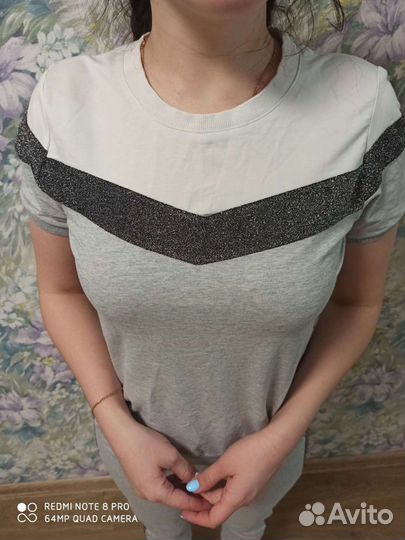 Спортивный костюм женский