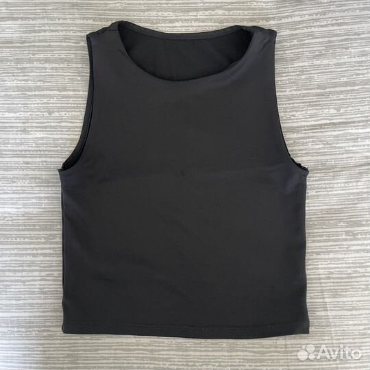 Шорты, футболки, джинсы для девочки