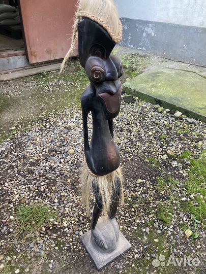 Деревянная фигура