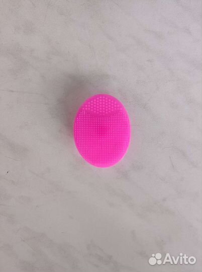 Щеточка для очищения лица