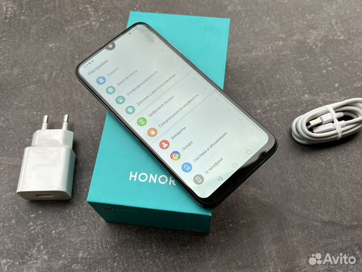 HONOR 20i, 6/64 ГБ