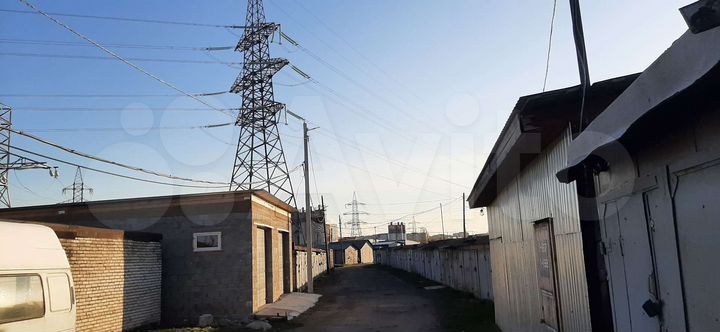 Гараж, > 30 м²