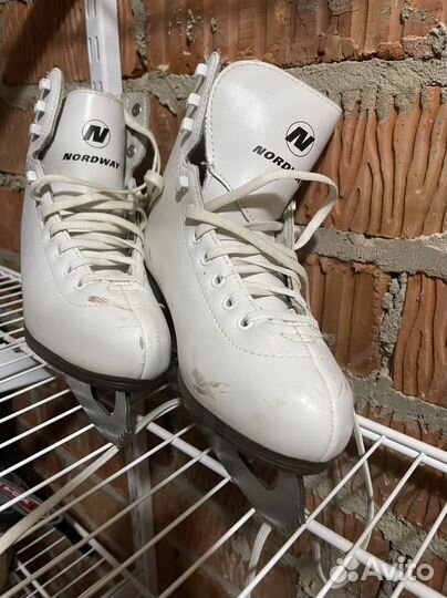 Фигурные коньки nordway