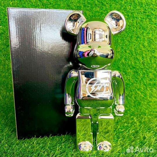 Bearbrick 30 см