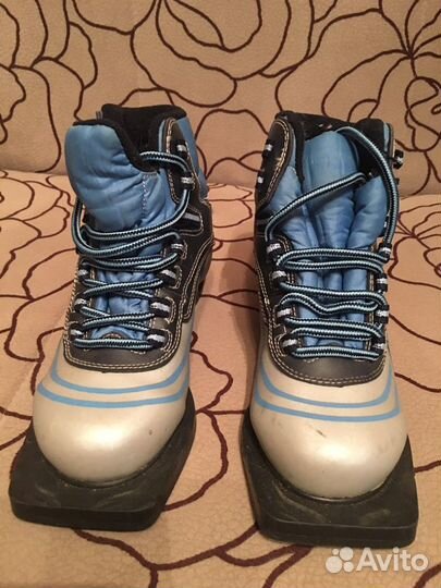 Лыжные ботинки 33 размер