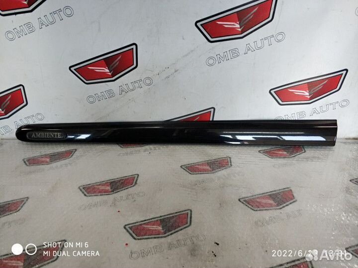 Молдинг передней левой двери Мерседес Vito W639