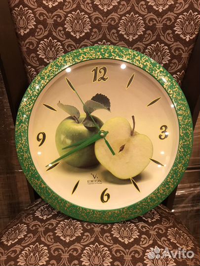 Часы настенные