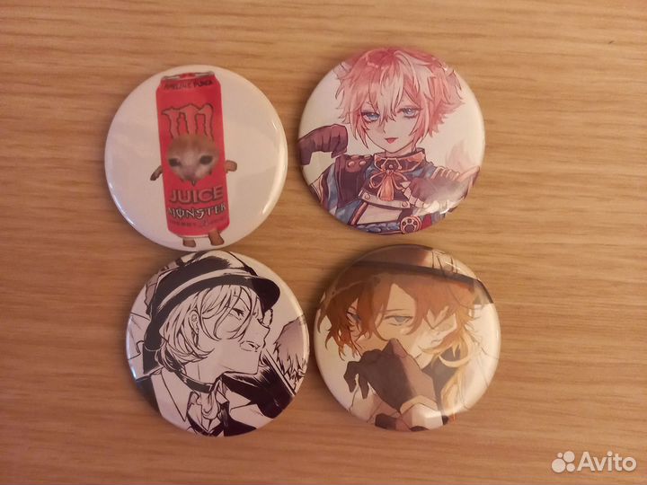 Значки с аниме