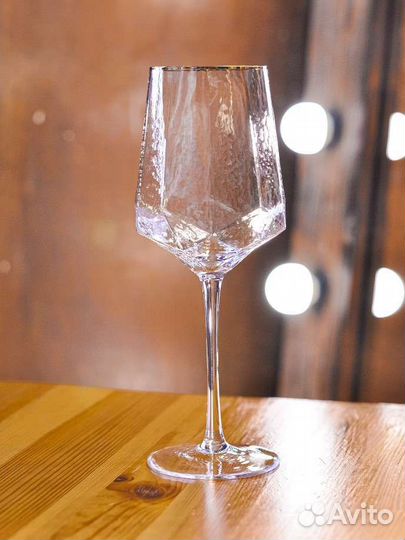 Бокалы для вина новые