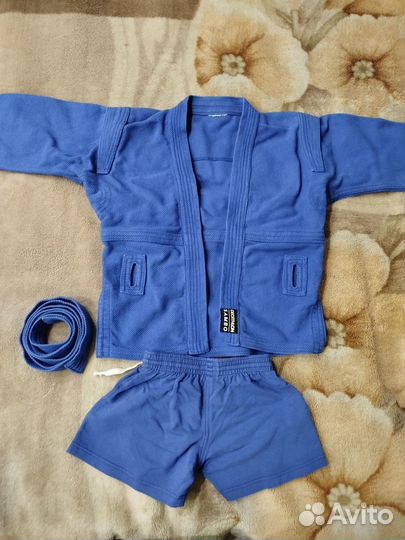 Самбовка детская Декатлон, размер 134-140