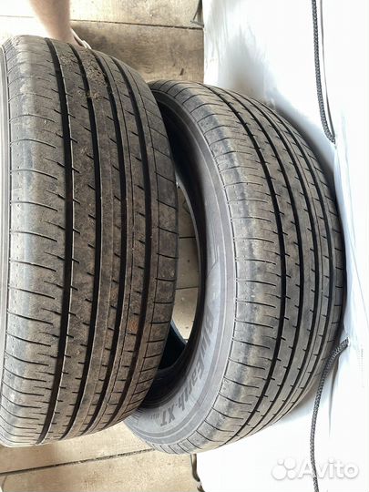 Yokohama BluEarth-XT AE61 215/65 R16 98H